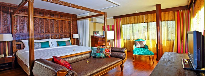 1081/Four On Drupadi - Seminyak 09.jpg